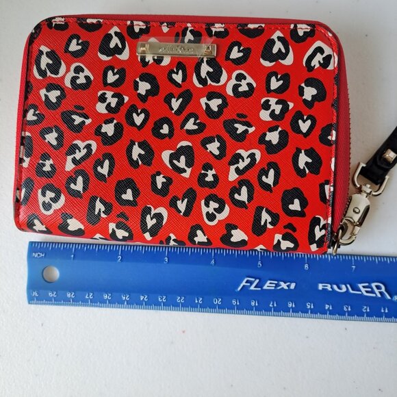 Stella & Dot Wild Hearts Tech Clutch Red Zip Wallet Wristlet Love Valentine 7x5" - Picture 5 of 8